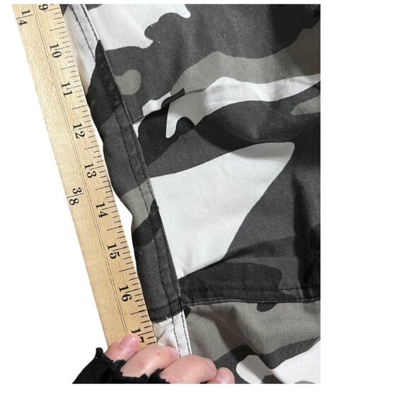 Rothco Camo Tactical Wide Leg Cargo Pants With Adjustable Drawstrings XS - Picture 7 of 10